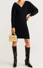Load image into Gallery viewer, Black off shoulder Dress-M2
