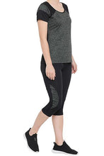Load image into Gallery viewer, Gym Sports Active wear Top with Capri-Purple
