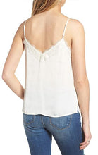 Load image into Gallery viewer, Sleeveless Fashion Top-M3
